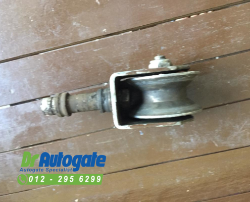 Autogate Wheel Damaged