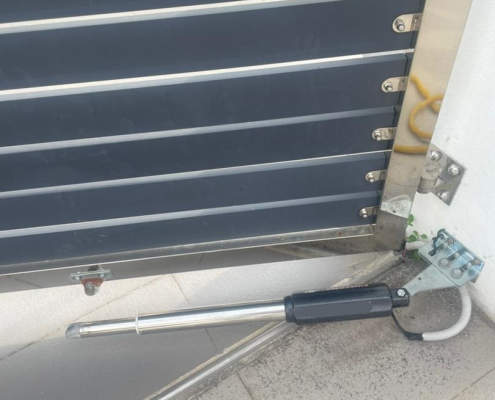 Baiki Arm Autogate Shah Alam