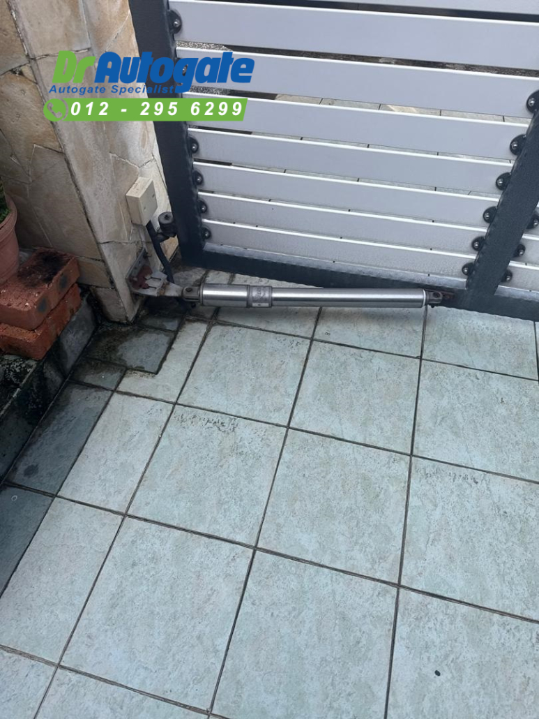 OAE Arm Autogate Cheras