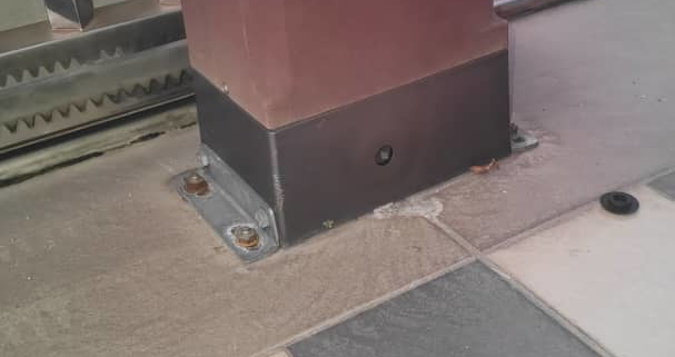 Pasang Sliding Autogate Motor Baru Ampang