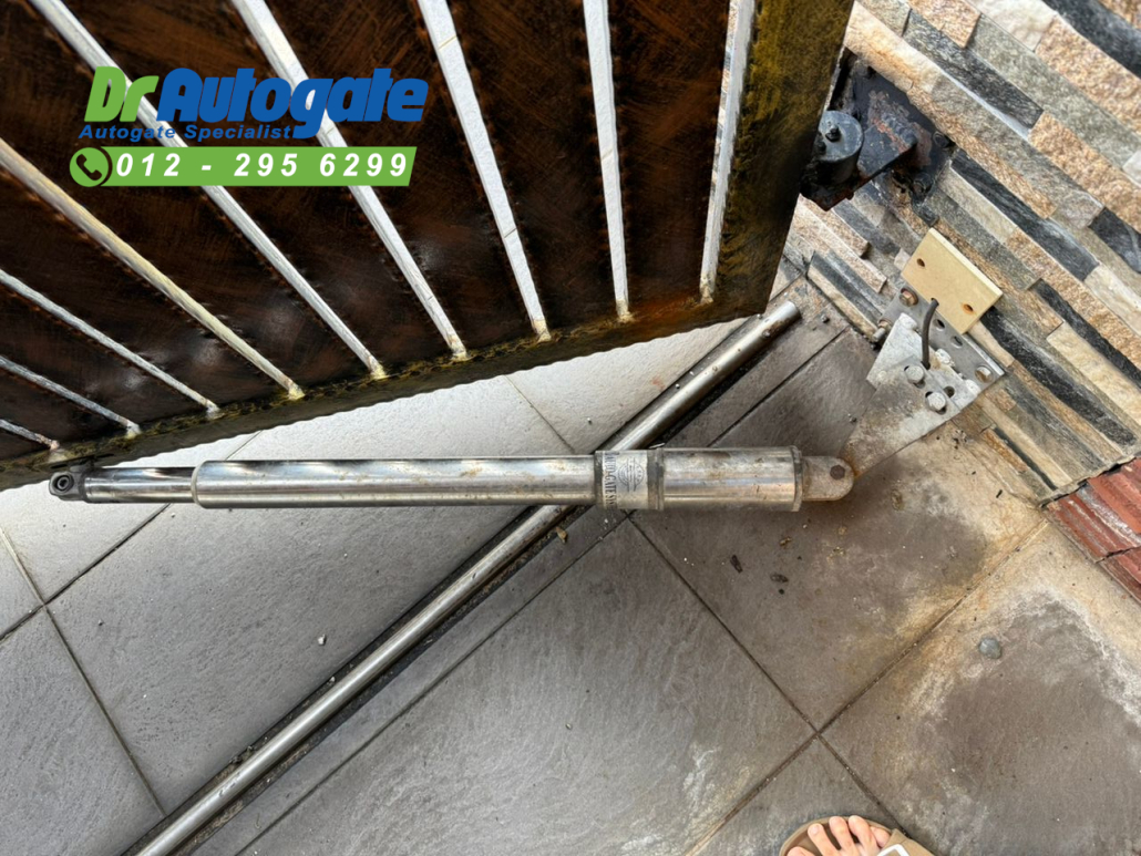 OAE Arm Autogate Repair Klang