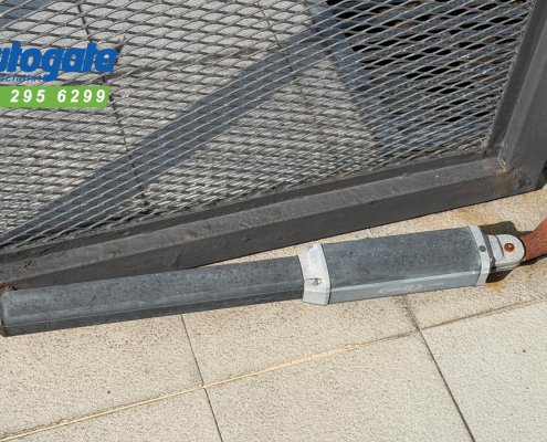 Servicwe Welding Arm Autogate Bracket Cheras